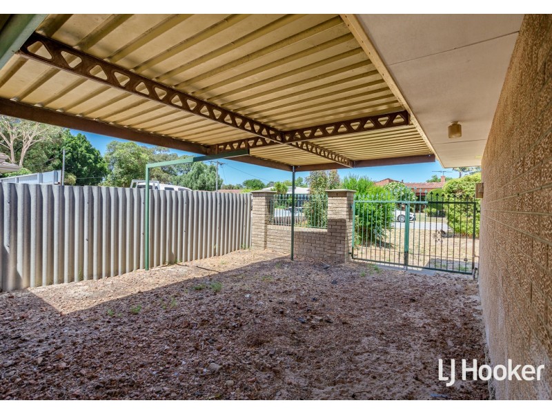 10 Urana Road, Armadale WA 6112