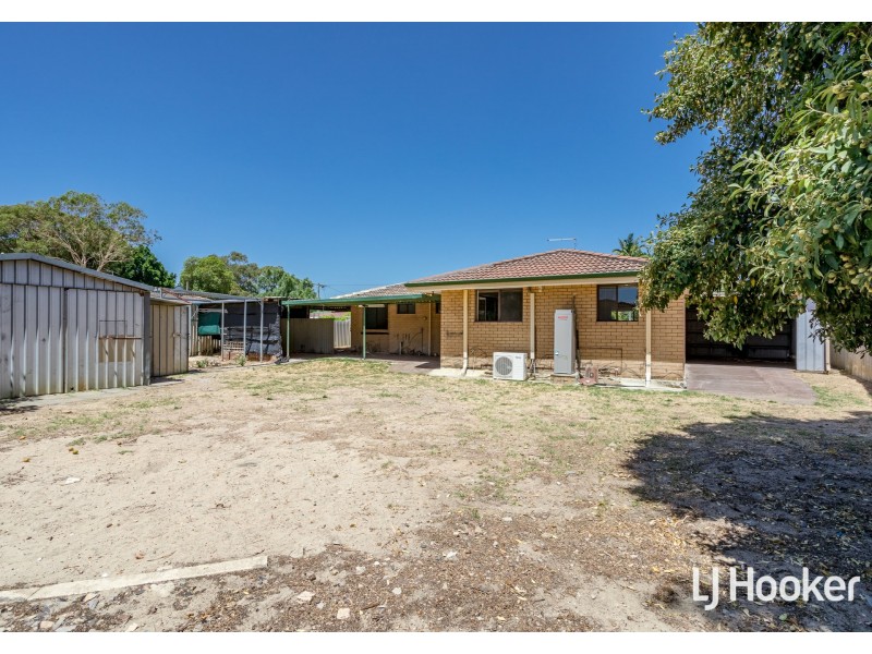 10 Urana Road, Armadale WA 6112