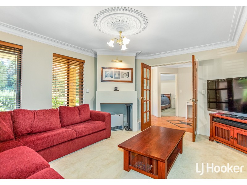 244 Boardman Road, Canning Vale WA 6155