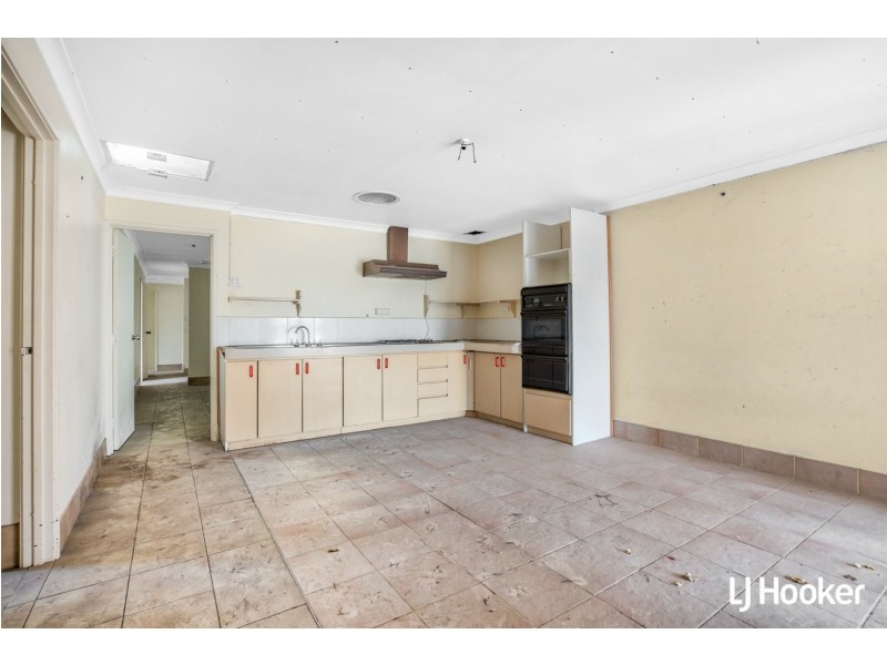 15B Moonstone Place, Gosnells WA 6110