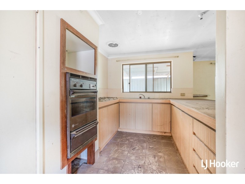 15B Moonstone Place, Gosnells WA 6110