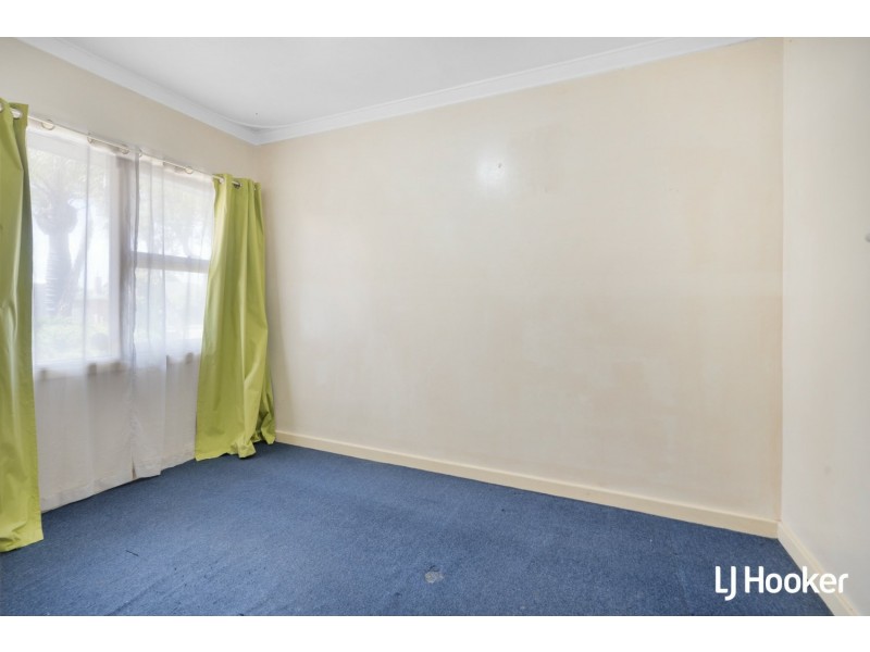 50B Spring Road, Thornlie WA 6108