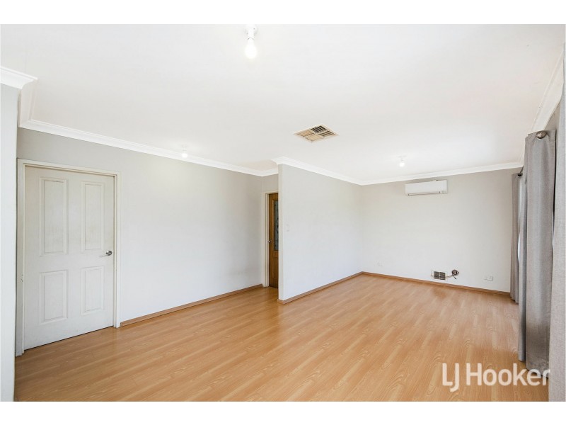 7 Lyrebird Way, Thornlie WA 6108