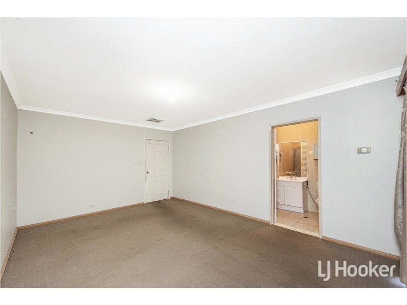 7 Lyrebird Way, Thornlie WA 6108