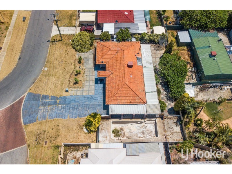 7 Lyrebird Way, Thornlie WA 6108