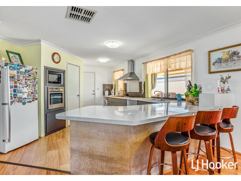 26 Burbank Street, Canning Vale WA 6155