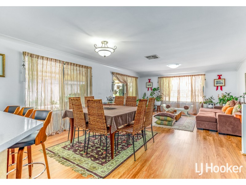 26 Burbank Street, Canning Vale WA 6155