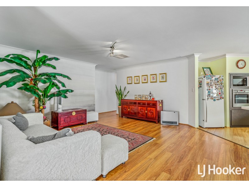 26 Burbank Street, Canning Vale WA 6155