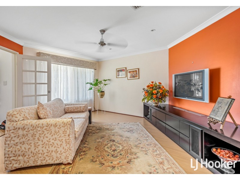 26 Burbank Street, Canning Vale WA 6155