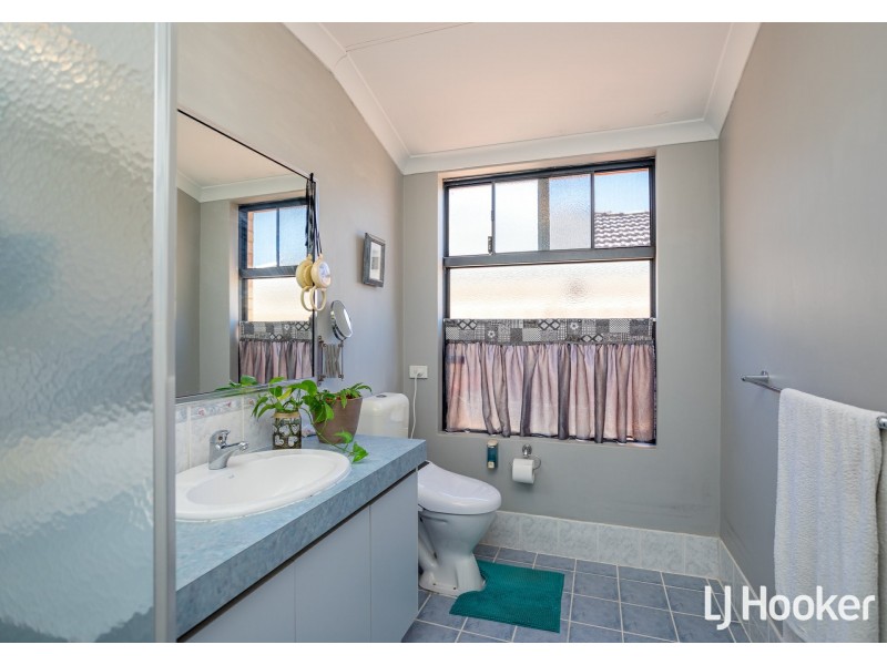 26 Burbank Street, Canning Vale WA 6155