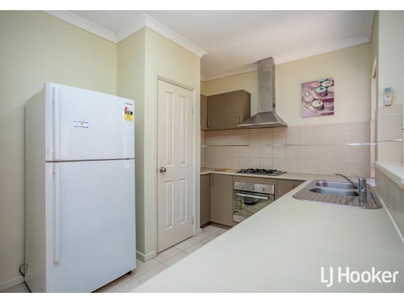 4/74 Dorothy Street, Gosnells WA 6110