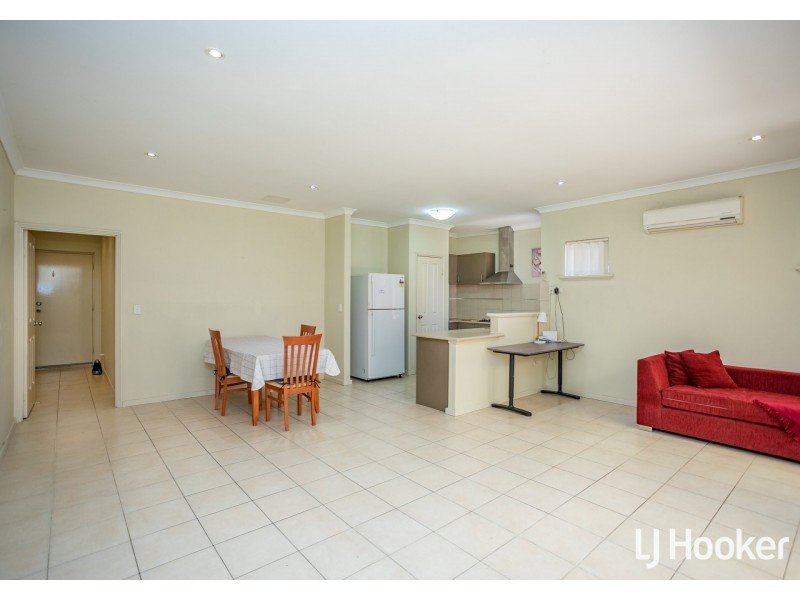 4/74 Dorothy Street, Gosnells WA 6110