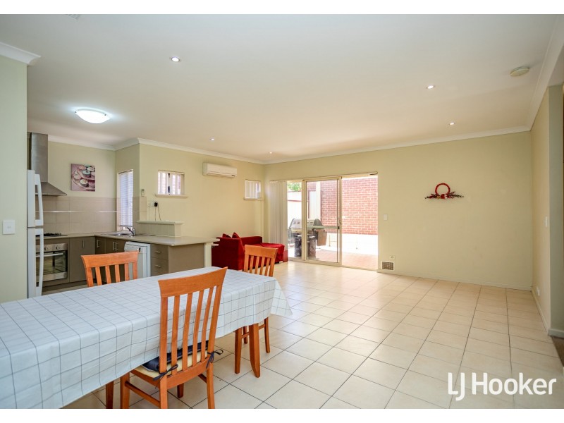 4/74 Dorothy Street, Gosnells WA 6110