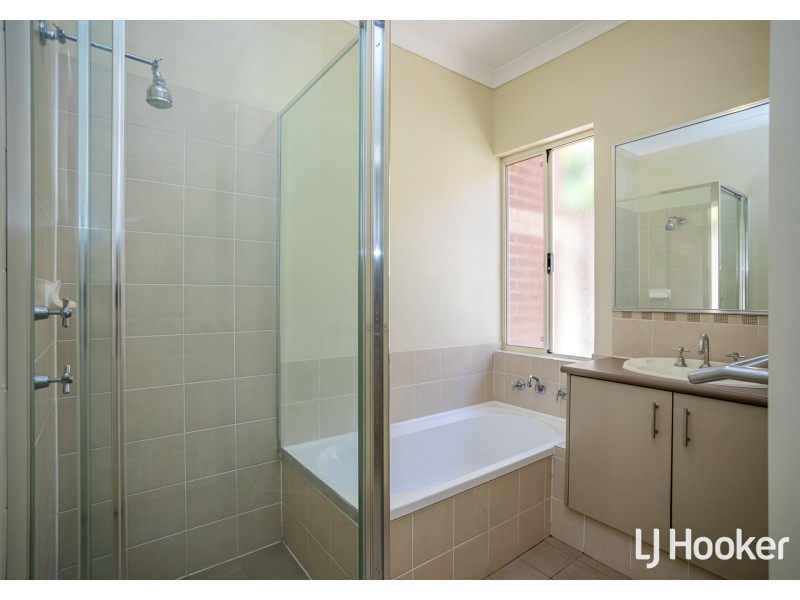 4/74 Dorothy Street, Gosnells WA 6110