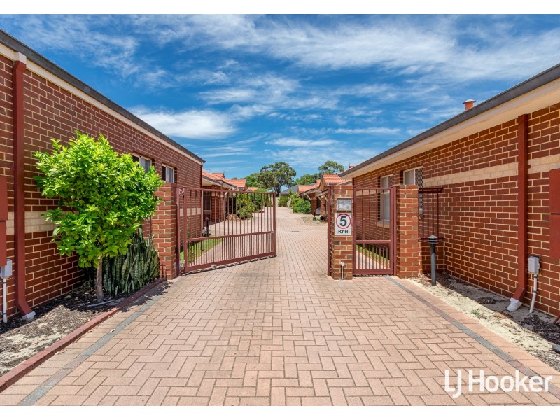 4/74 Dorothy Street, Gosnells WA 6110