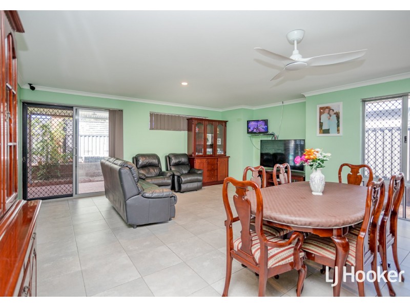 24 Sturrock Close, Hilbert WA 6112