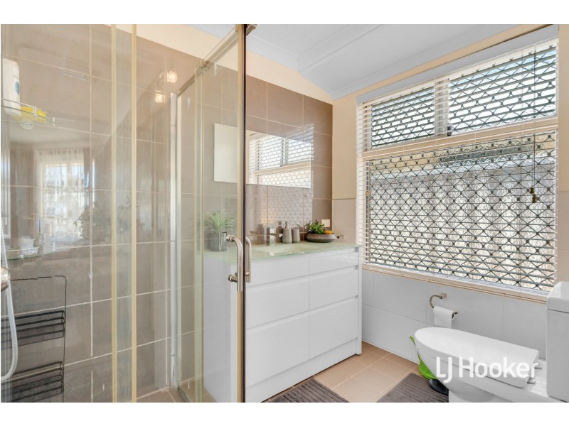 19 Salamanca Boulevard, Seville Grove WA 6112