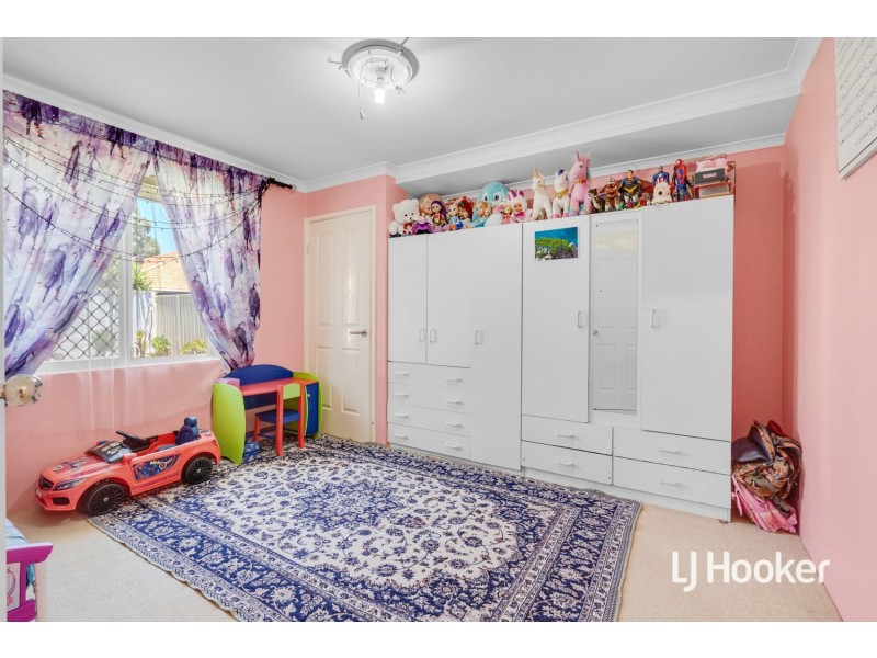 19 Salamanca Boulevard, Seville Grove WA 6112