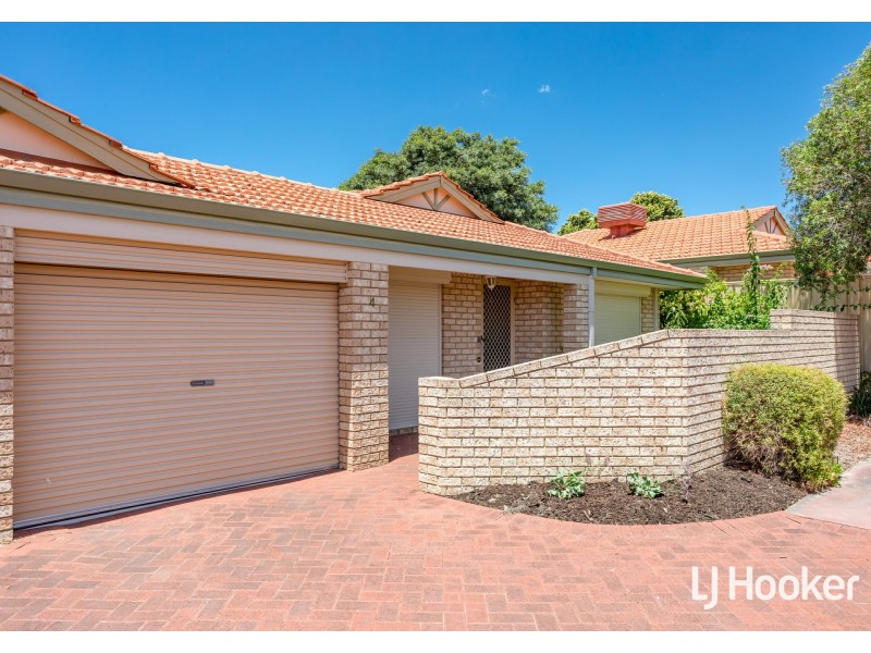 4/18 Lester Drive, Thornlie WA 6108