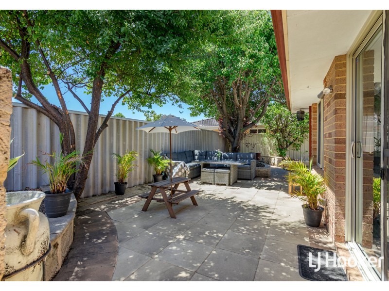 9 Osten Drive, Langford WA 6147