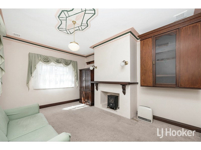 28 Evelyn Street, Gosnells WA 6110