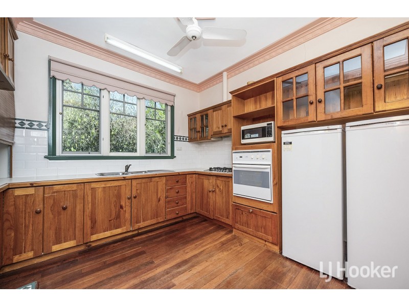 28 Evelyn Street, Gosnells WA 6110