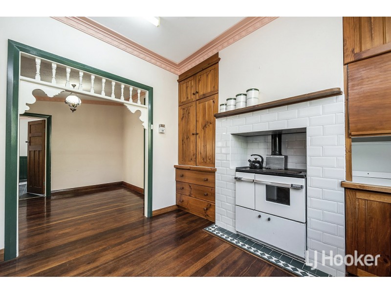 28 Evelyn Street, Gosnells WA 6110