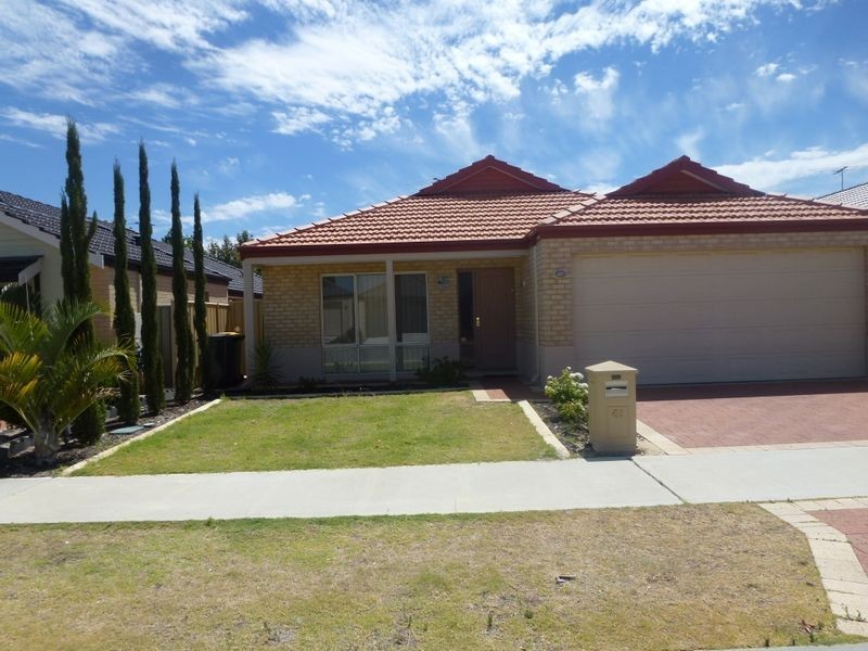 41 Finsbury Drive, Thornlie WA 6108