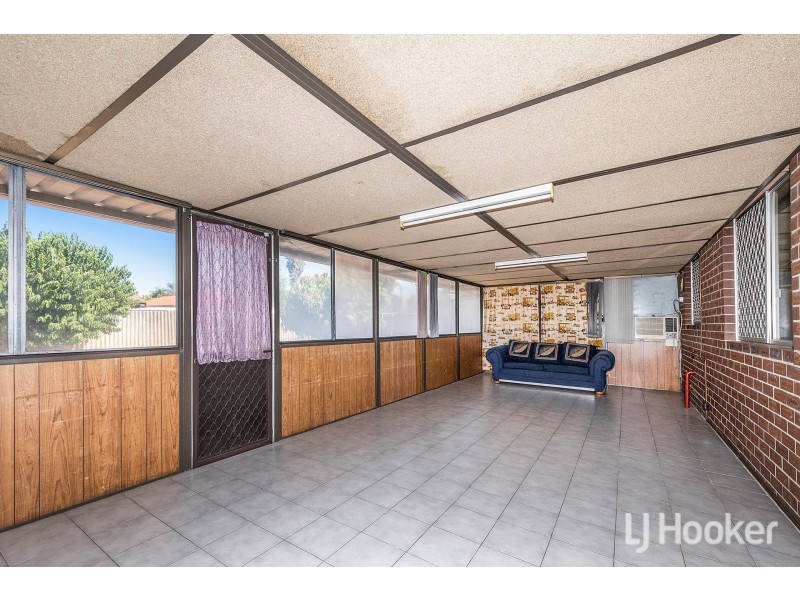 64 Wilfred Road, Thornlie WA 6108
