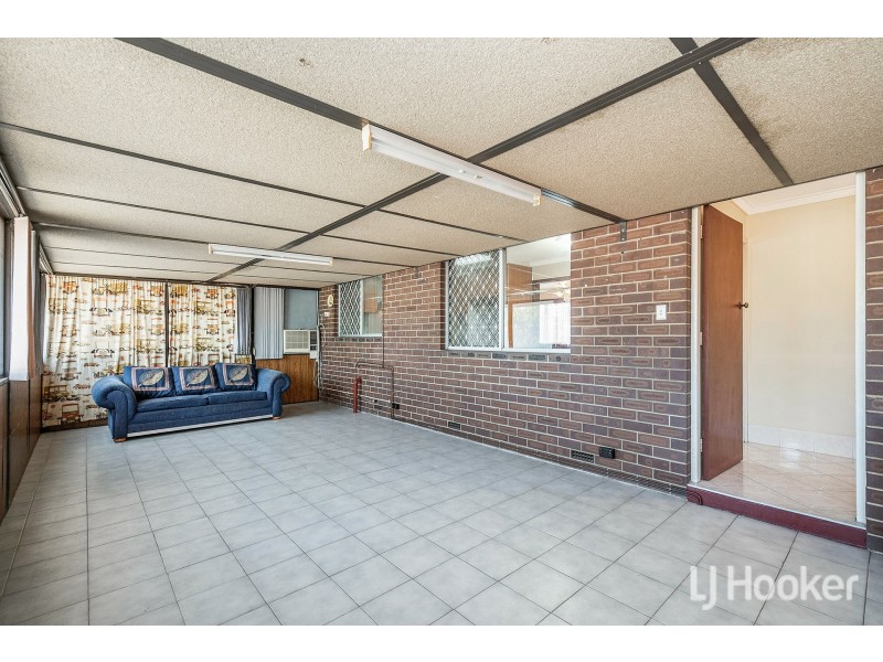 64 Wilfred Road, Thornlie WA 6108
