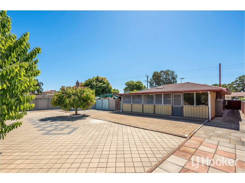64 Wilfred Road, Thornlie WA 6108