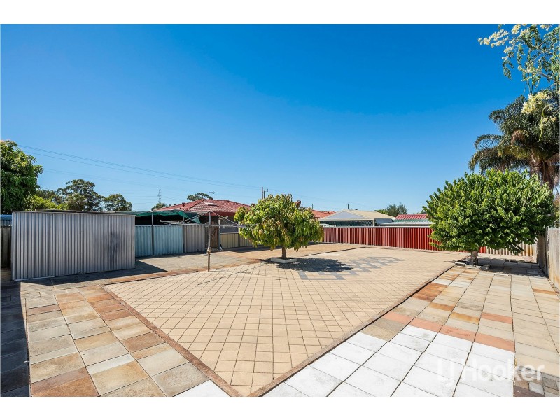 64 Wilfred Road, Thornlie WA 6108