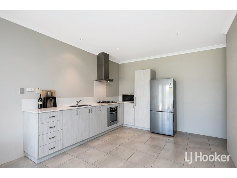 2/154 Benenden Avenue, Butler WA 6036