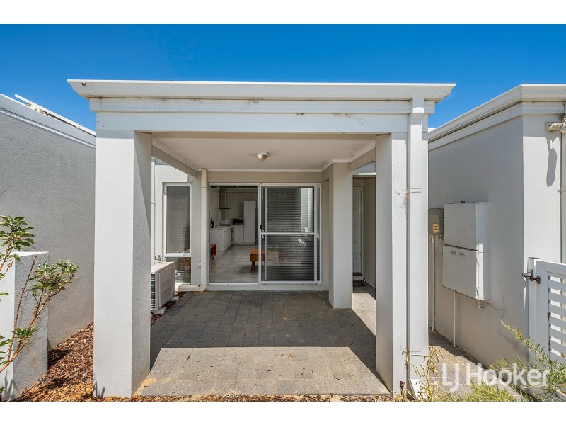 2/154 Benenden Avenue, Butler WA 6036