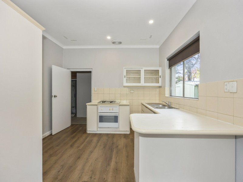 41 May Street, Gosnells WA 6110