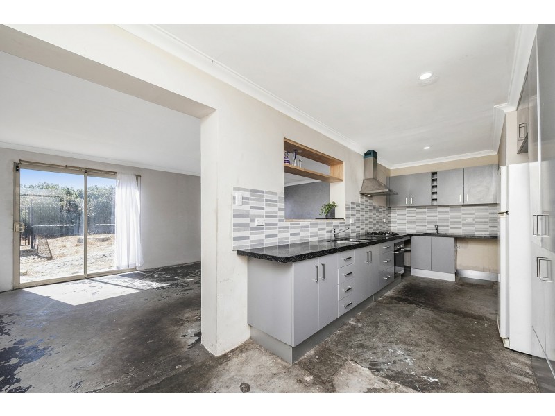 3 Kettering Way, Huntingdale WA 6110