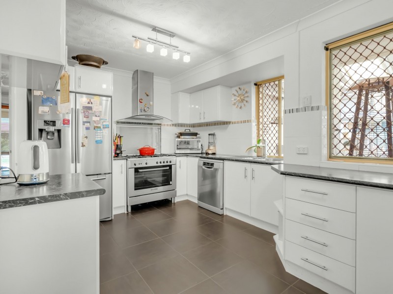 46 Forest Crescent, Thornlie WA 6108