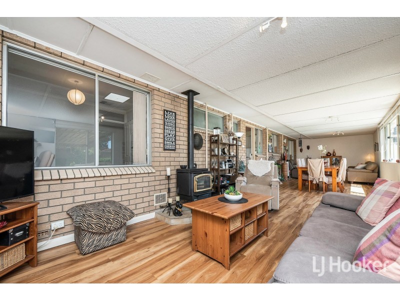 68 Glyndebourne Avenue, Thornlie WA 6108