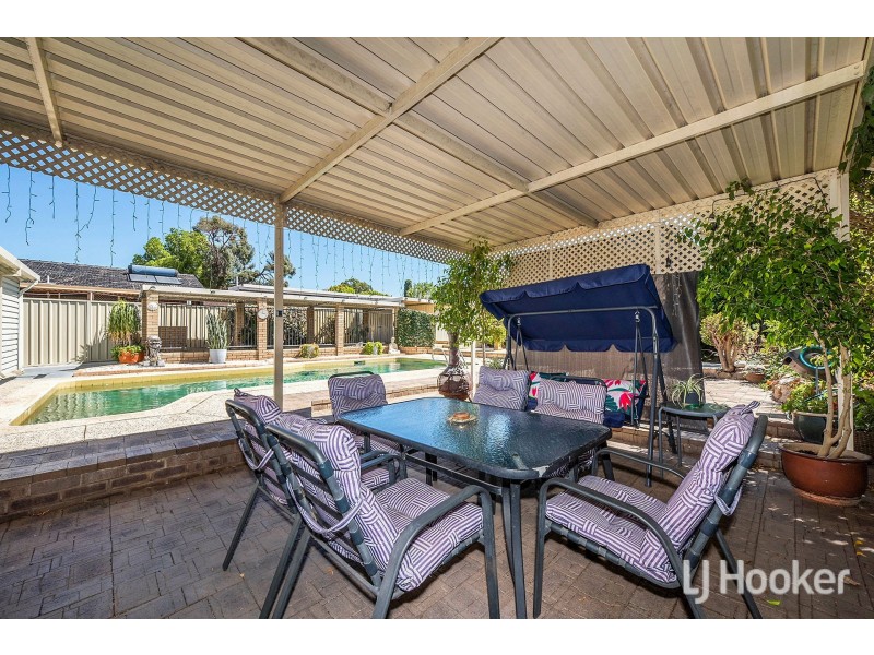 68 Glyndebourne Avenue, Thornlie WA 6108