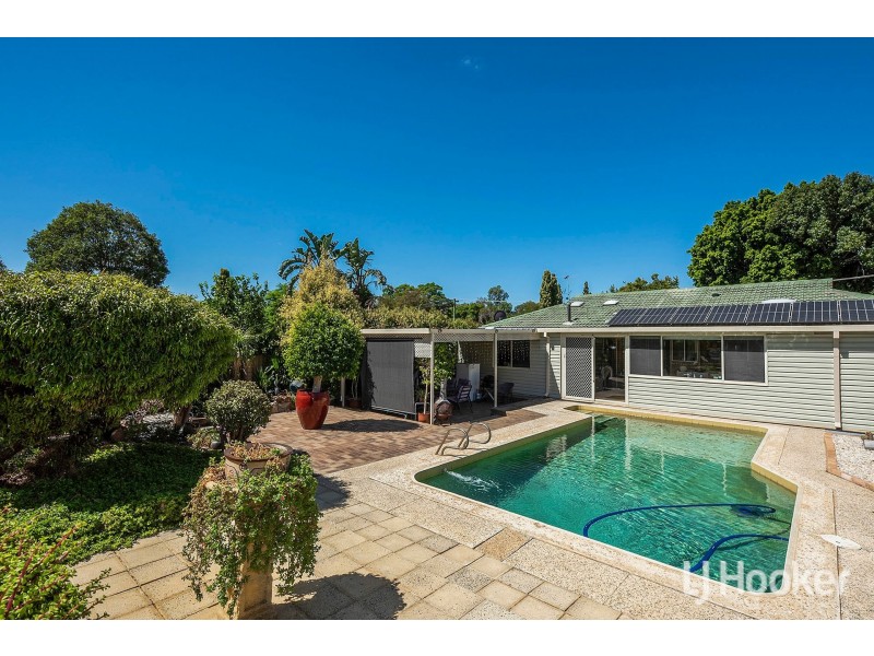 68 Glyndebourne Avenue, Thornlie WA 6108