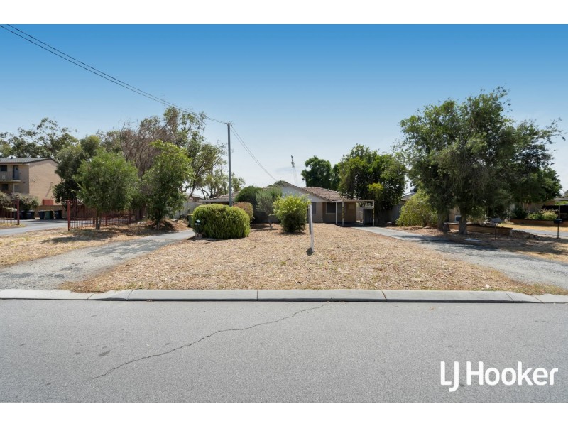 65 Lester Drive, Thornlie WA 6108