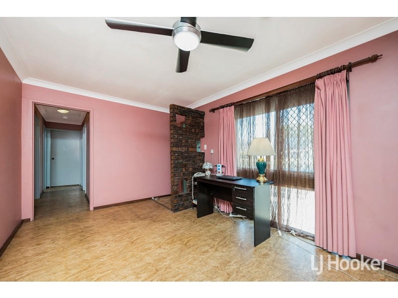 14 Downhill Way, Langford WA 6147
