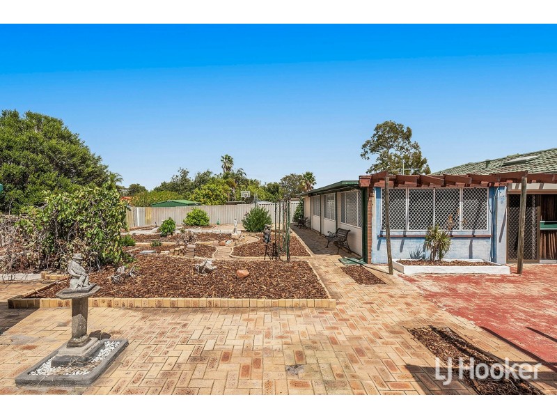 14 Downhill Way, Langford WA 6147