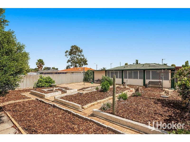 14 Downhill Way, Langford WA 6147