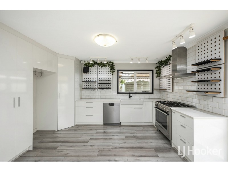 23 Yale Road, Thornlie WA 6108