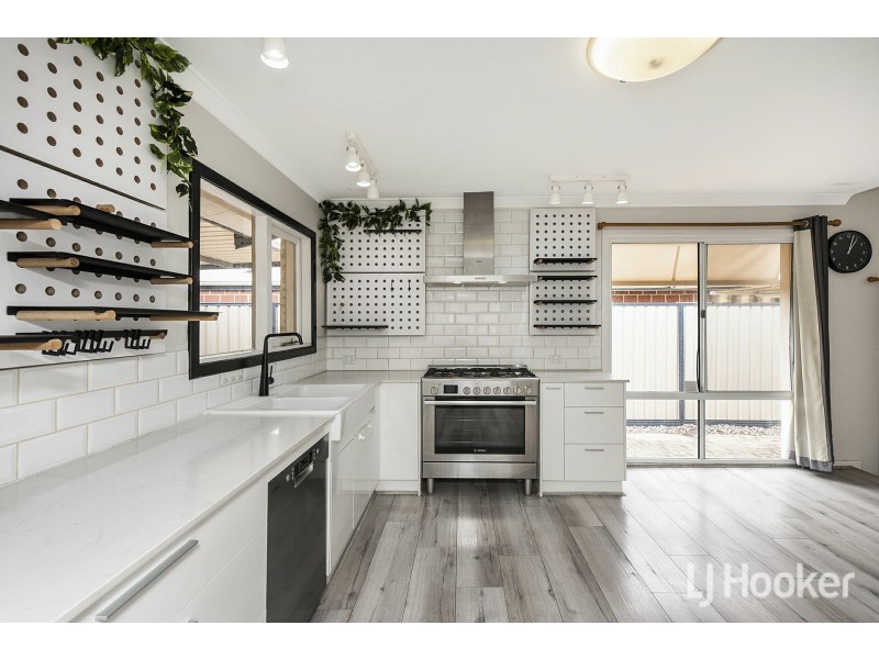 23 Yale Road, Thornlie WA 6108