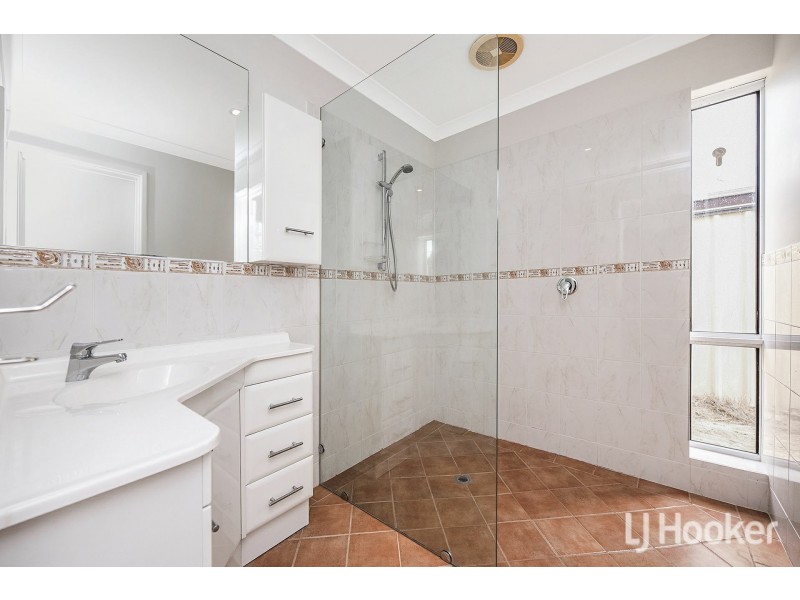 23 Yale Road, Thornlie WA 6108