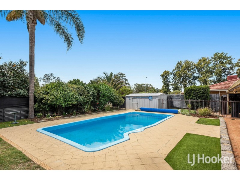 14 Majestic Court, Thornlie WA 6108