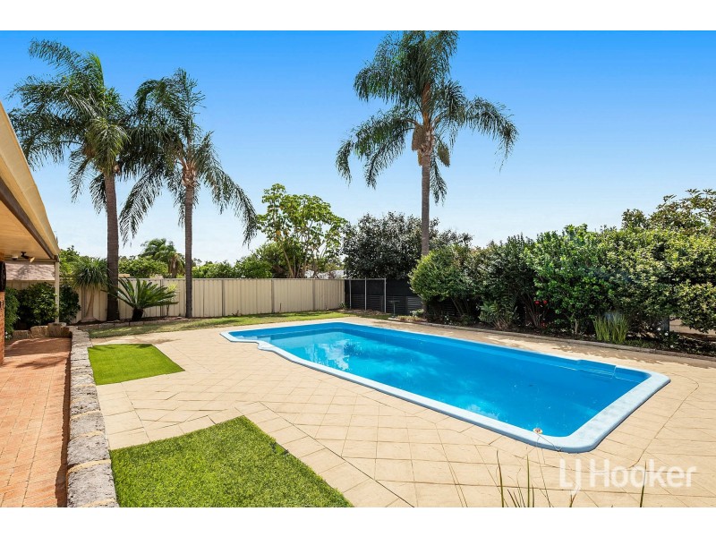 14 Majestic Court, Thornlie WA 6108