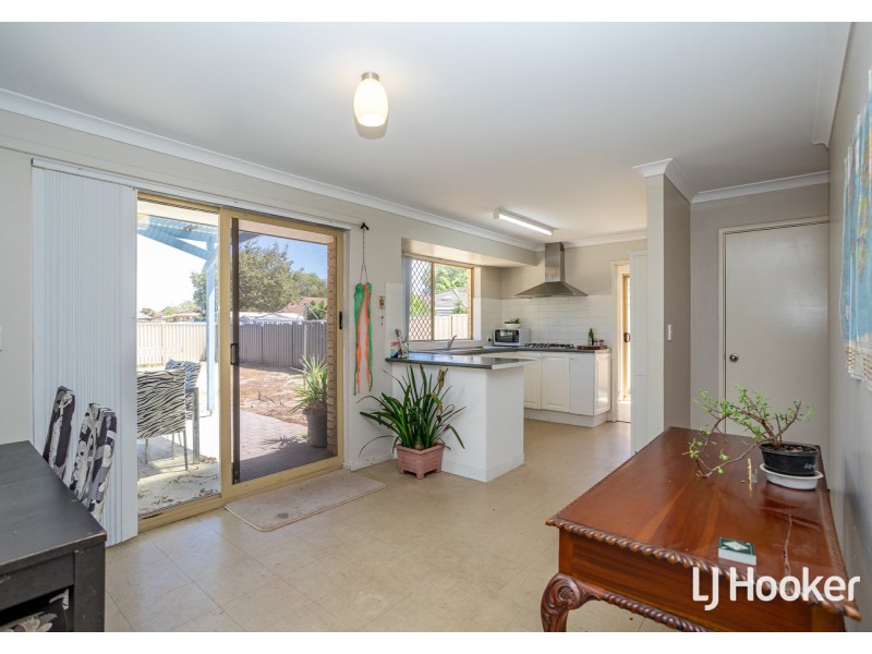 3 Ringtail Place, Brookdale WA 6112